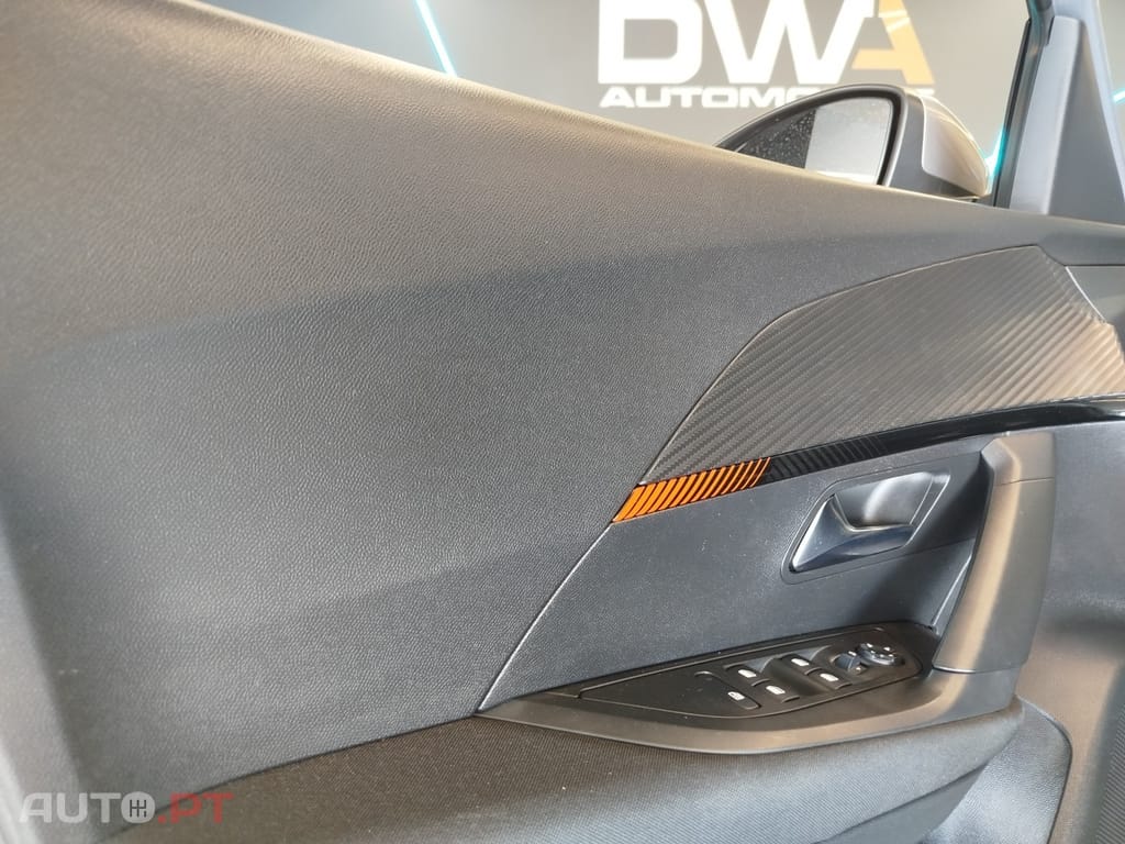 Peugeot 2008 1.5 BlueHDi Active