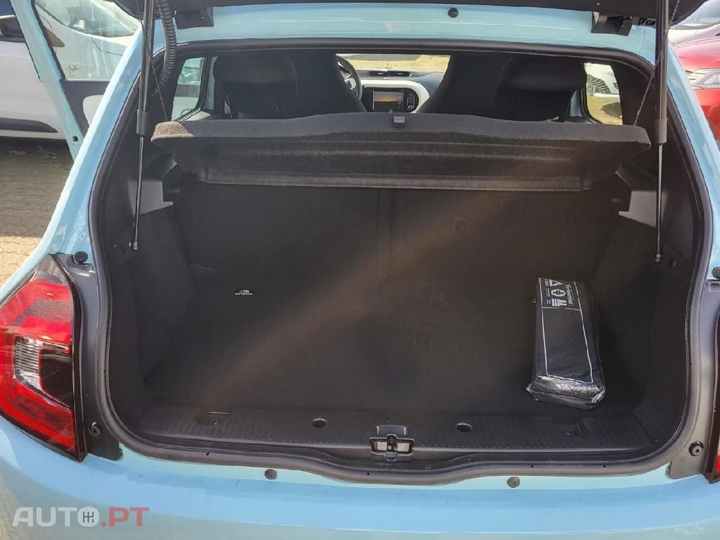Renault Twingo 1.0 SCe Intens