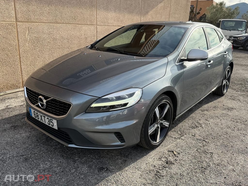 Volvo V40 2.0 D3 R-Design Geartronic