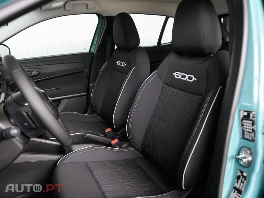 Fiat 600 1.2 Hybrid