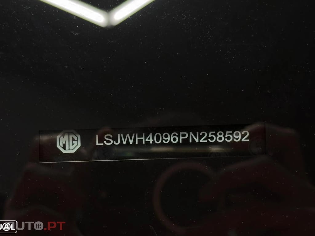 MG MG4 4 Luxury 64 kWh