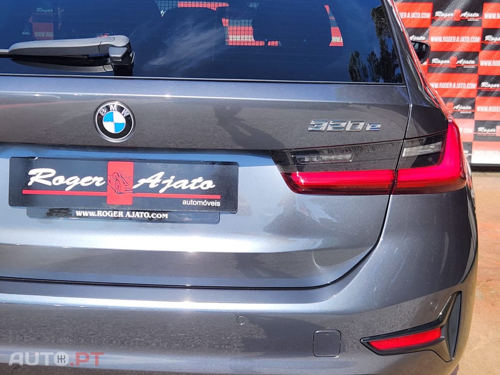 BMW 320 e Auto