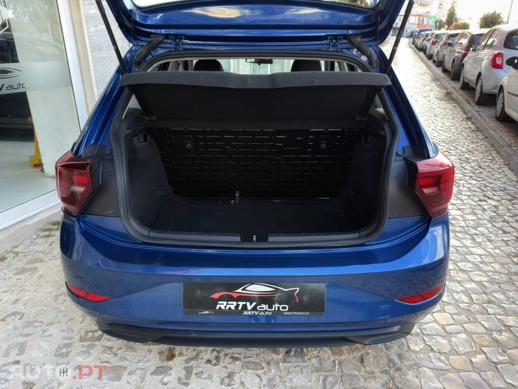 Volkswagen Polo 1.0 Confortline