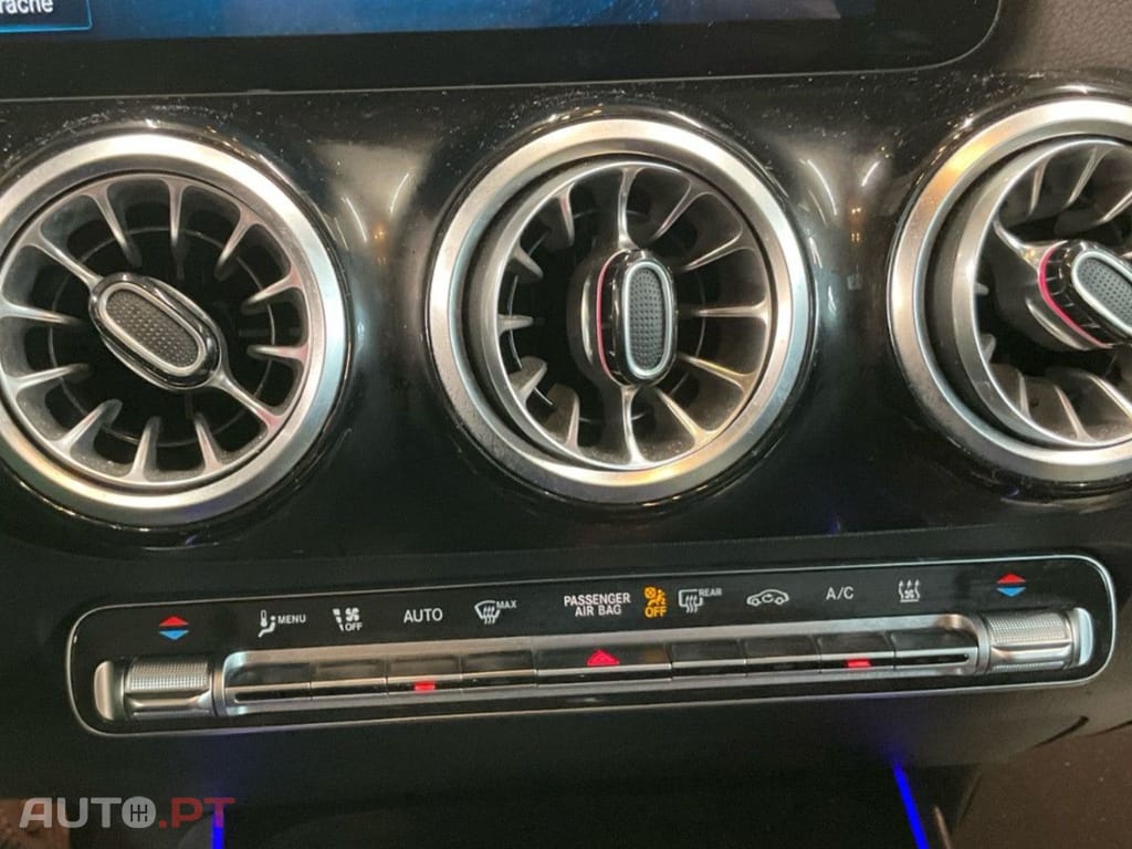 Mercedes-Benz EQA 250 94,8% I.V.A DEDUTIVEL 