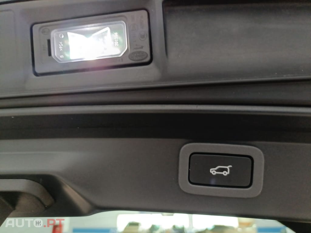 Jaguar I-Pace EV400 AWD SE