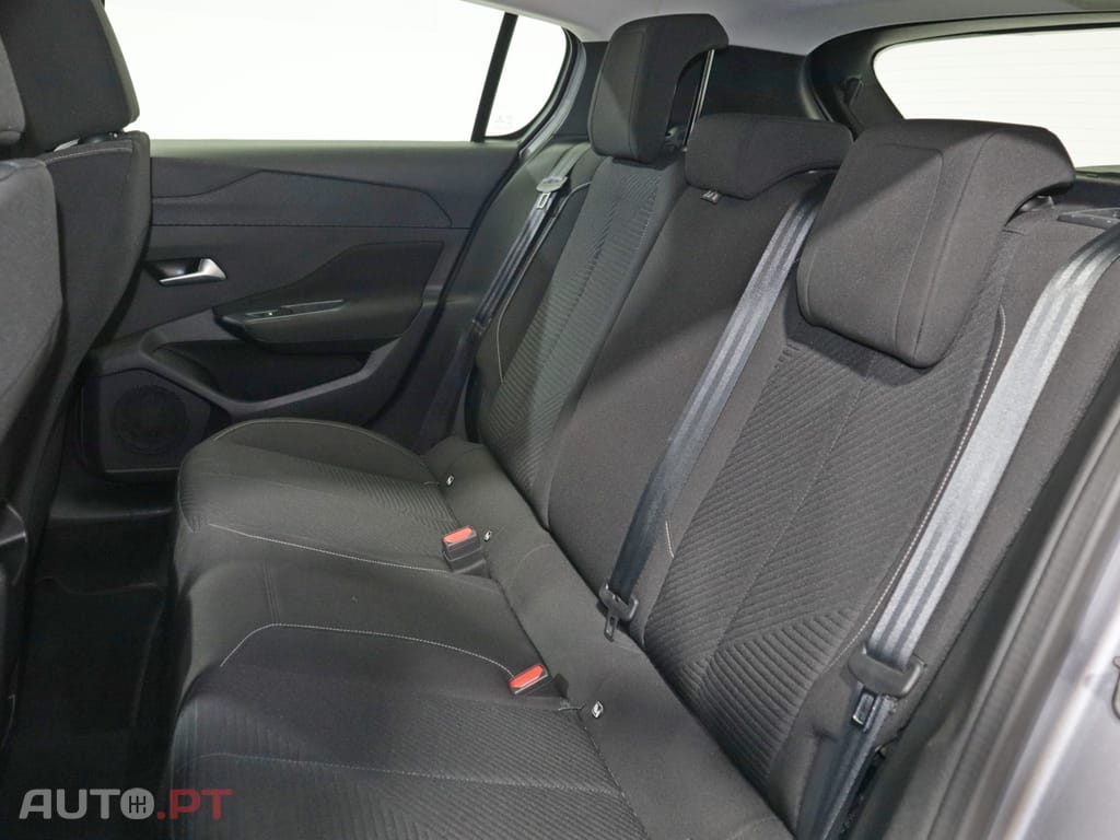 Peugeot 308 1.2 PURETECH STYLE