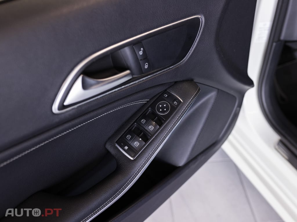 Mercedes-Benz CLA 180 Urban Style Edition