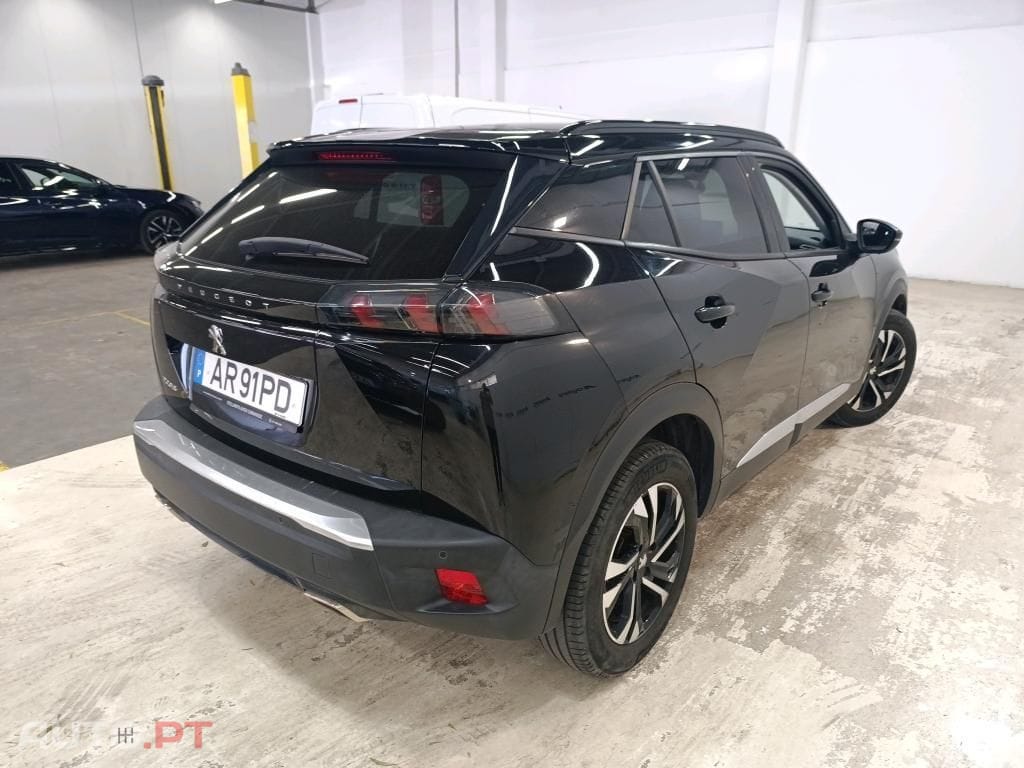 Peugeot 2008 1.2 PureTech Allure