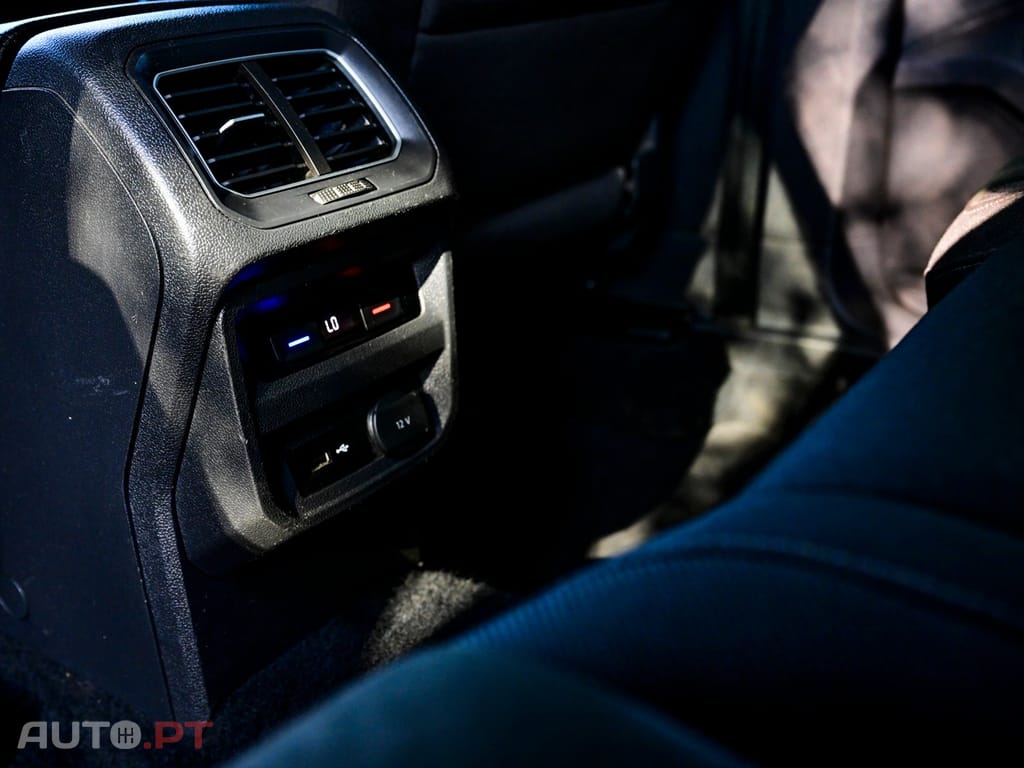 Volkswagen Tiguan 2.0 TDI Highline DSG 4Motion