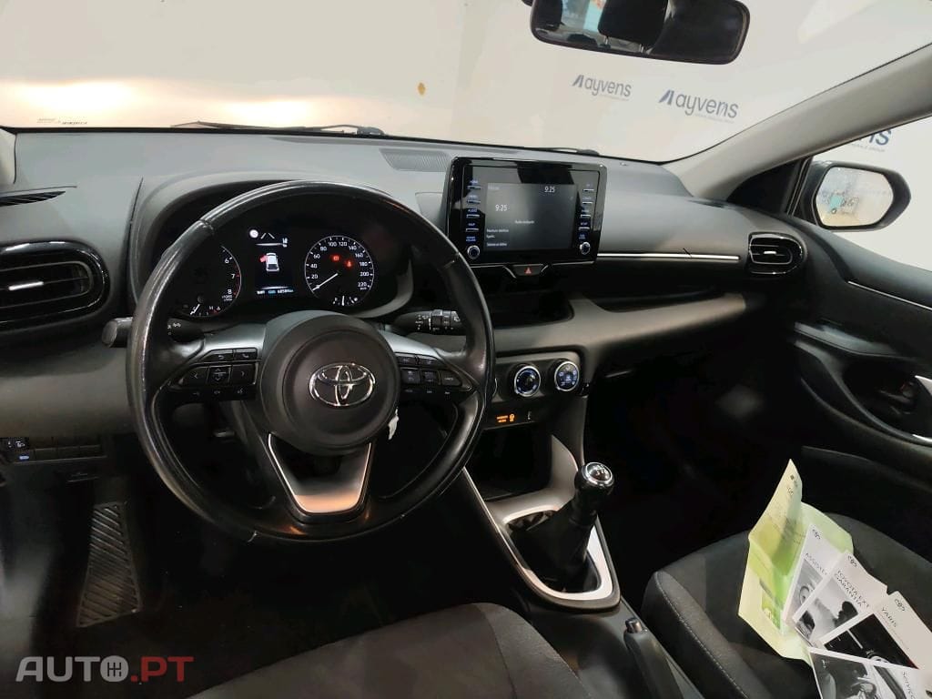 Toyota Yaris 1.0 VVT-i Comfort Plus
