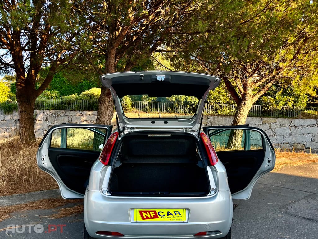 Fiat Grande Punto 1.3 M-Jet Free J15