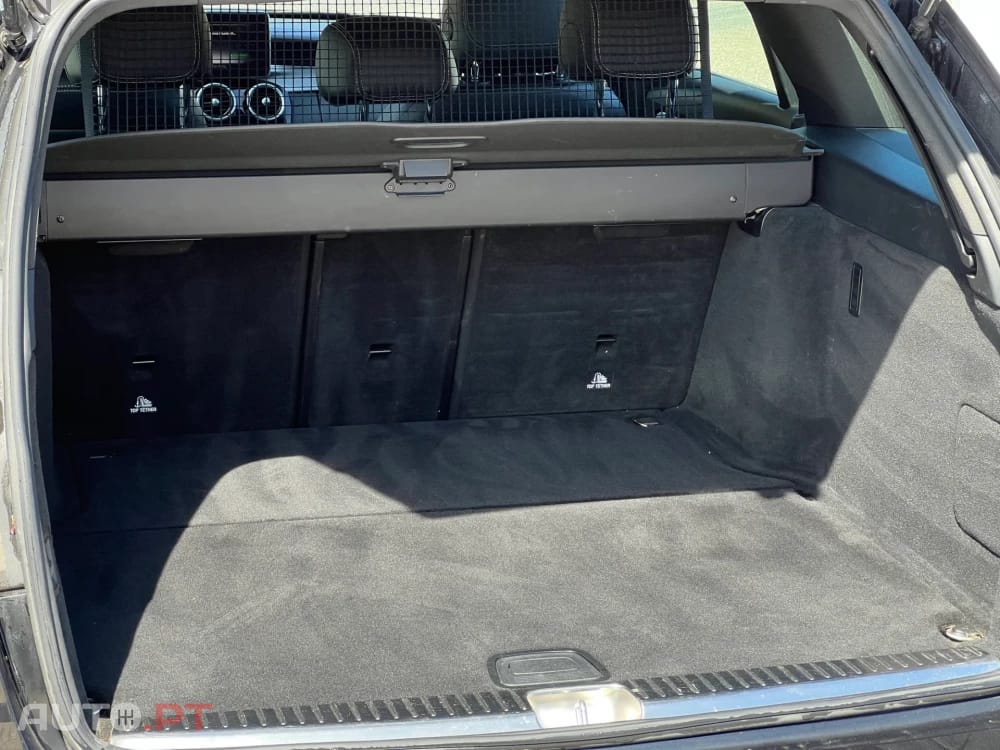 Mercedes-Benz C 300 h Avantgarde+