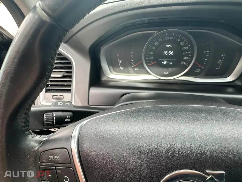 Volvo XC60 2.0 D4 Momentum