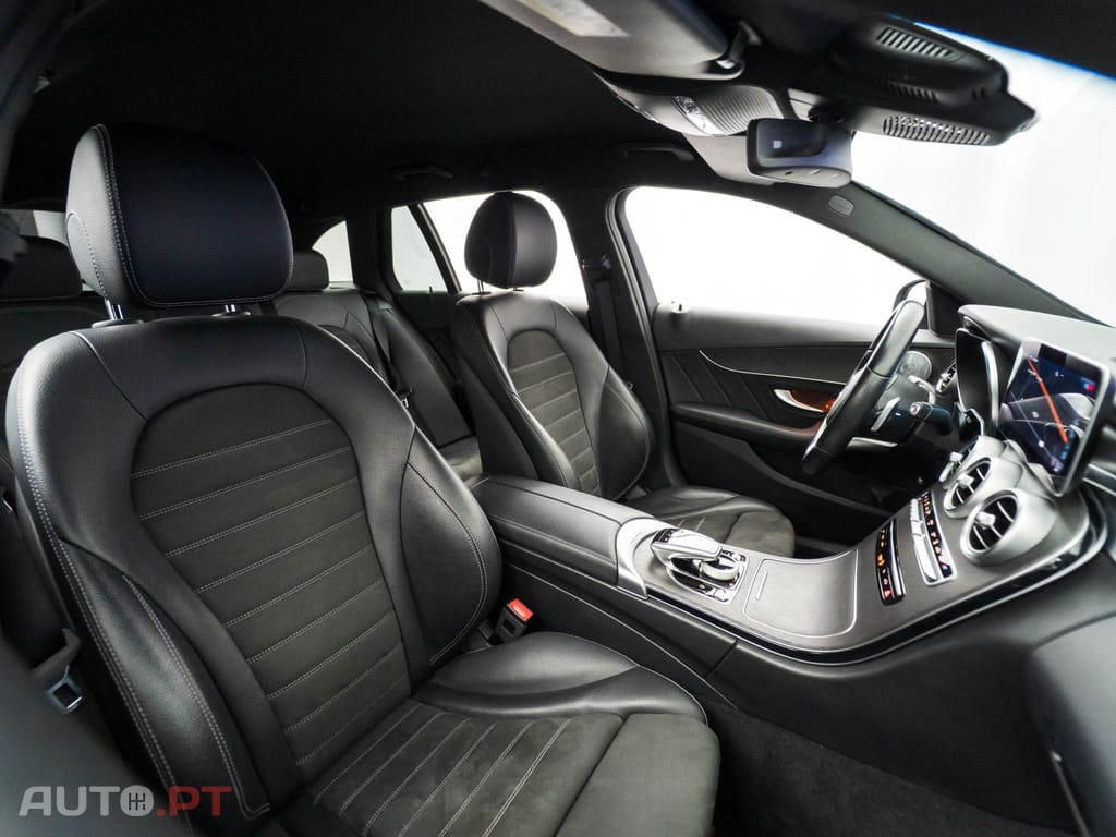 Mercedes-Benz C 300 de AMG Line