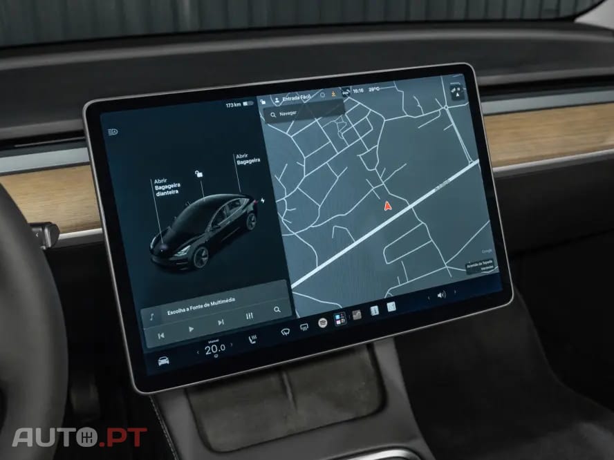 Tesla Model 3 Standard Range Plus RWD