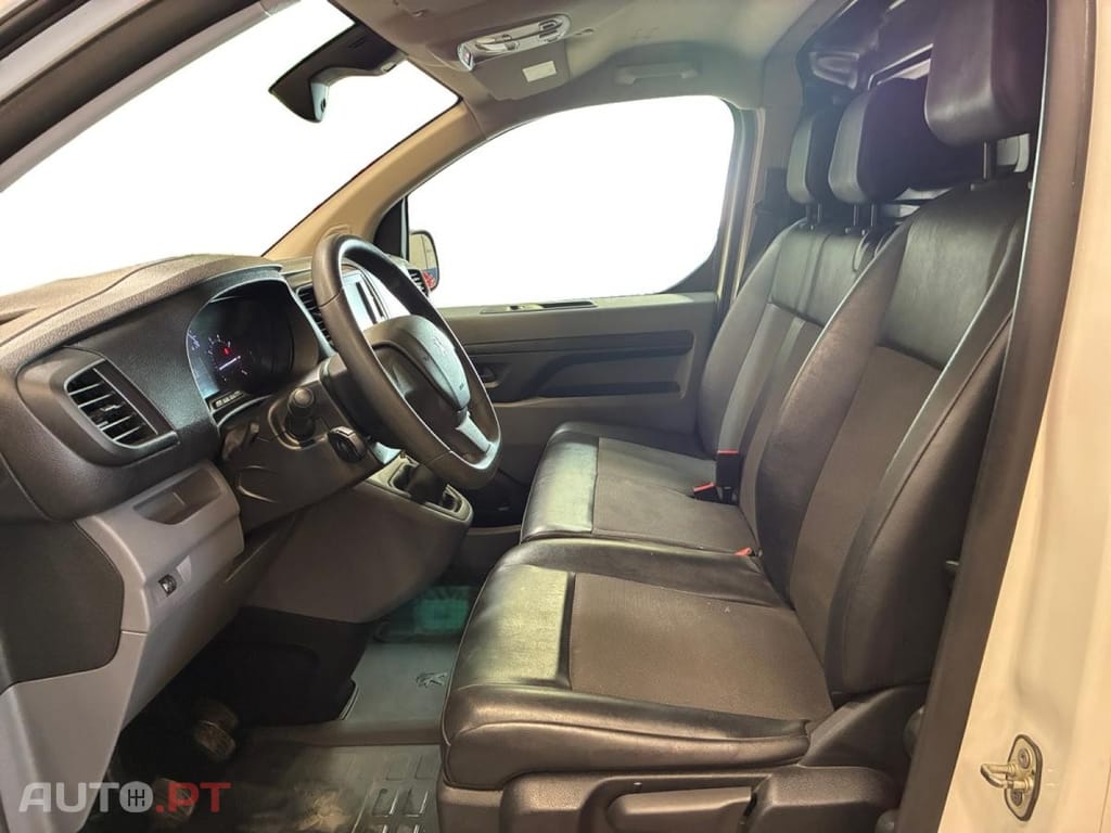 Peugeot Expert 1.5 BlueHDi Standard Premium