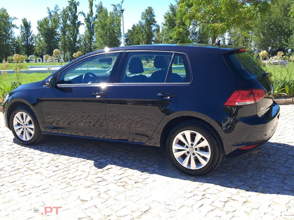 Volkswagen Golf 1.6 TDi BlueMotion Confortline