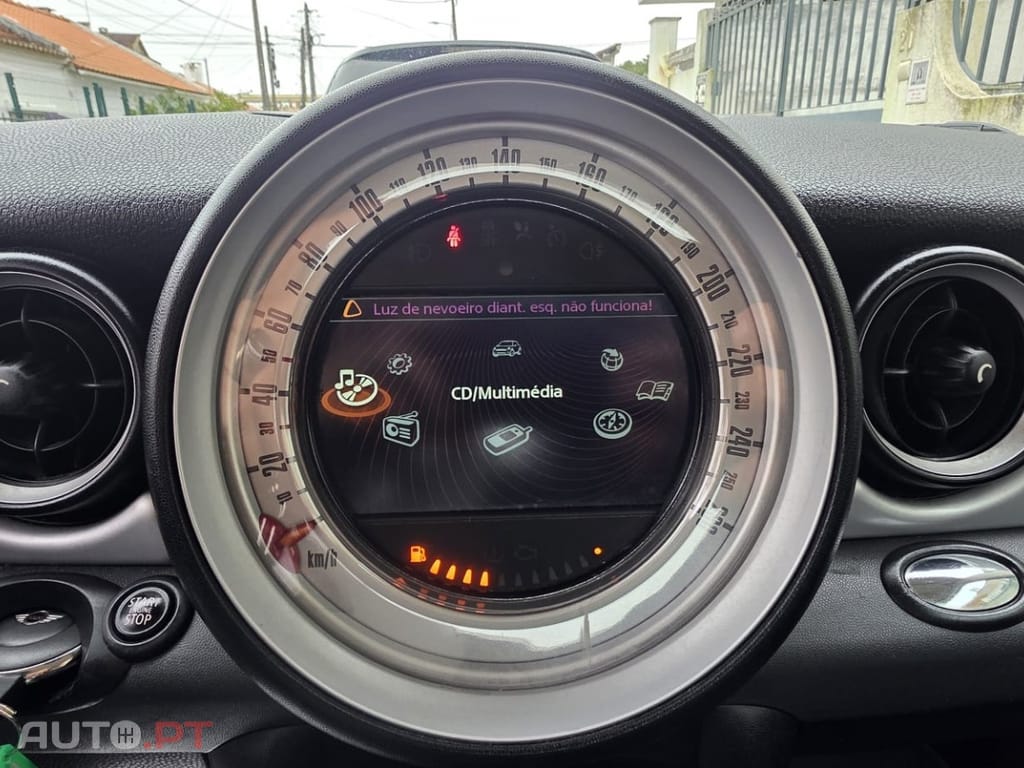 MINI Cooper Cooper D