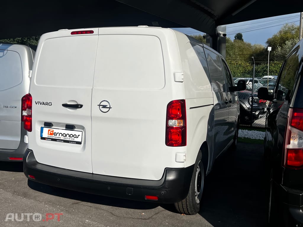 Opel Vivaro Longa