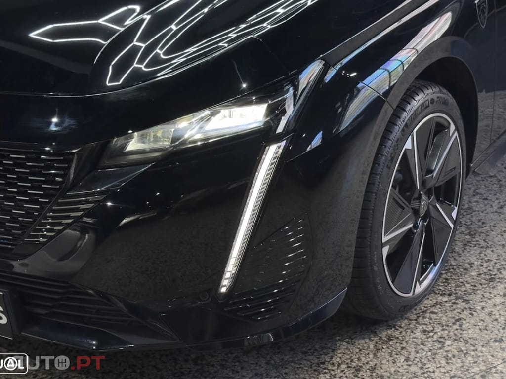 Peugeot E-308 54 kWh GT