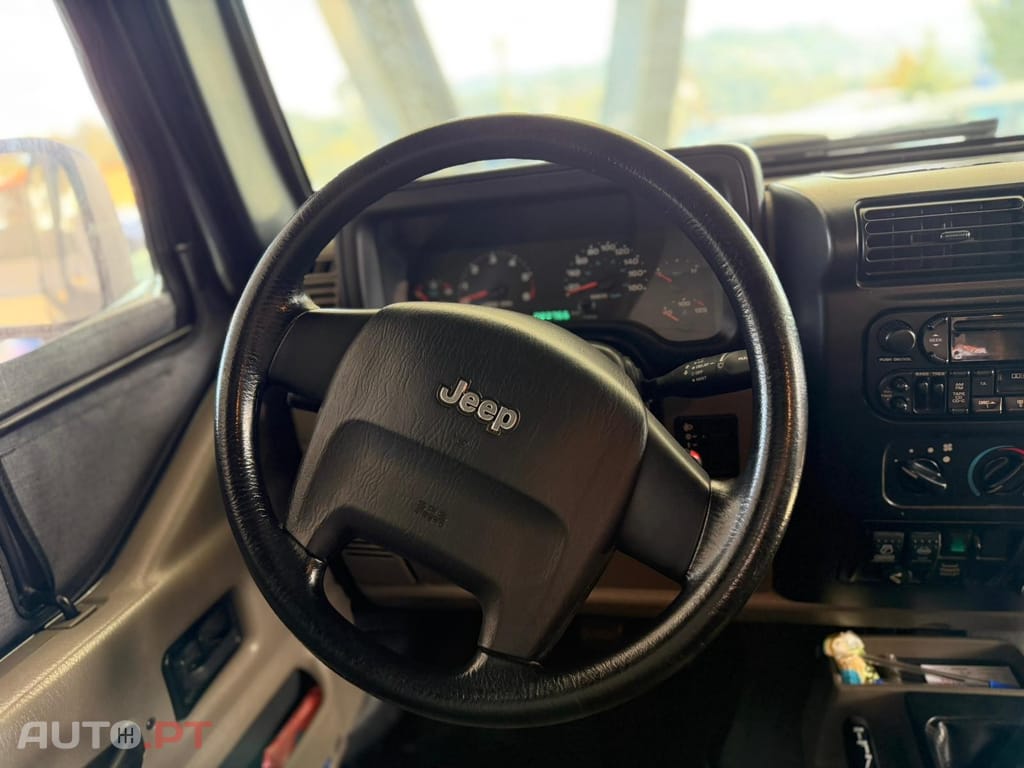 Jeep Wrangler 2.4 Soft Top