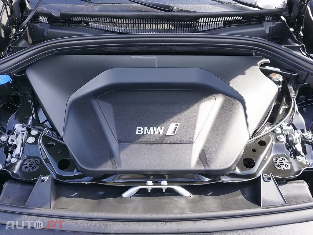 BMW iX1 I.V.A DEDUTÍVEL xDrive30 