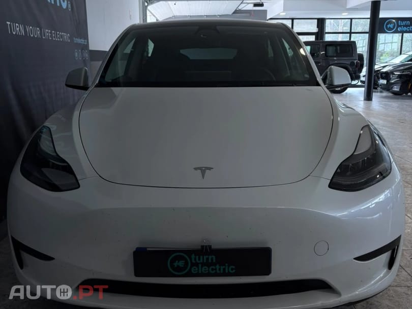 Tesla Model Y Tração Traseira