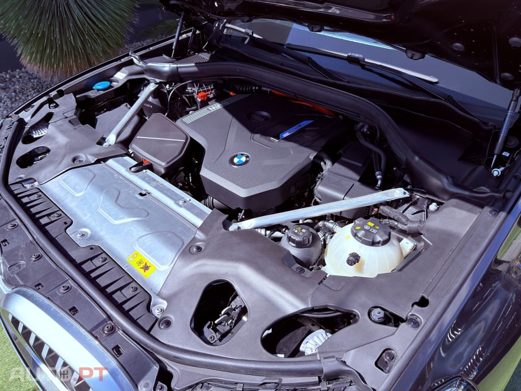 BMW X3 30 e xDrive Pack M — fotografia 59