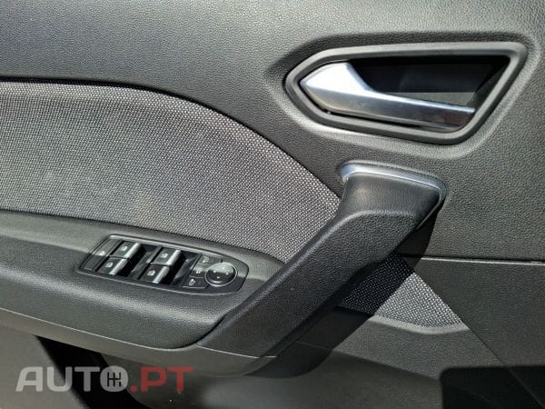 Renault Captur 1.0 TCe 100 Bi-Fuel techno