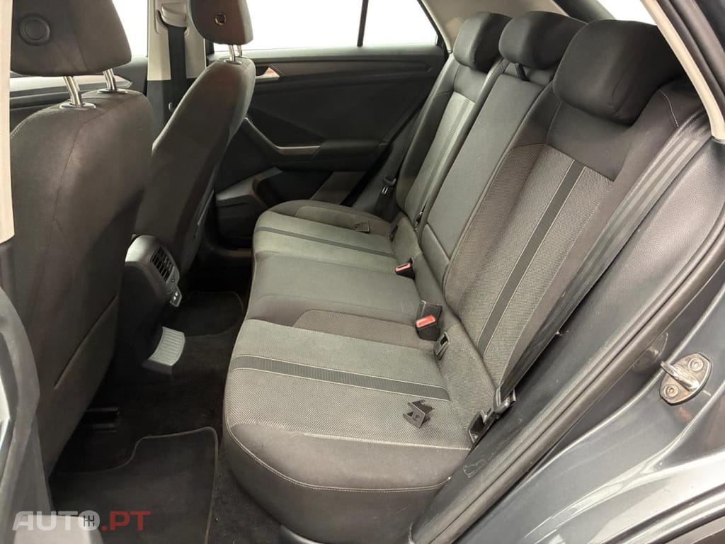 Volkswagen T-Roc 1.0 TSI Life