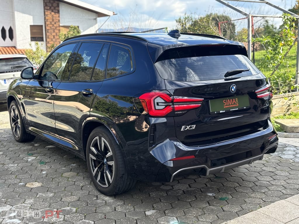 BMW iX3 M Sport Inspiring