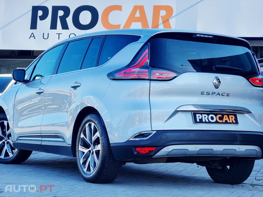 Renault Espace 1.6 dCi Initiale Paris EDC