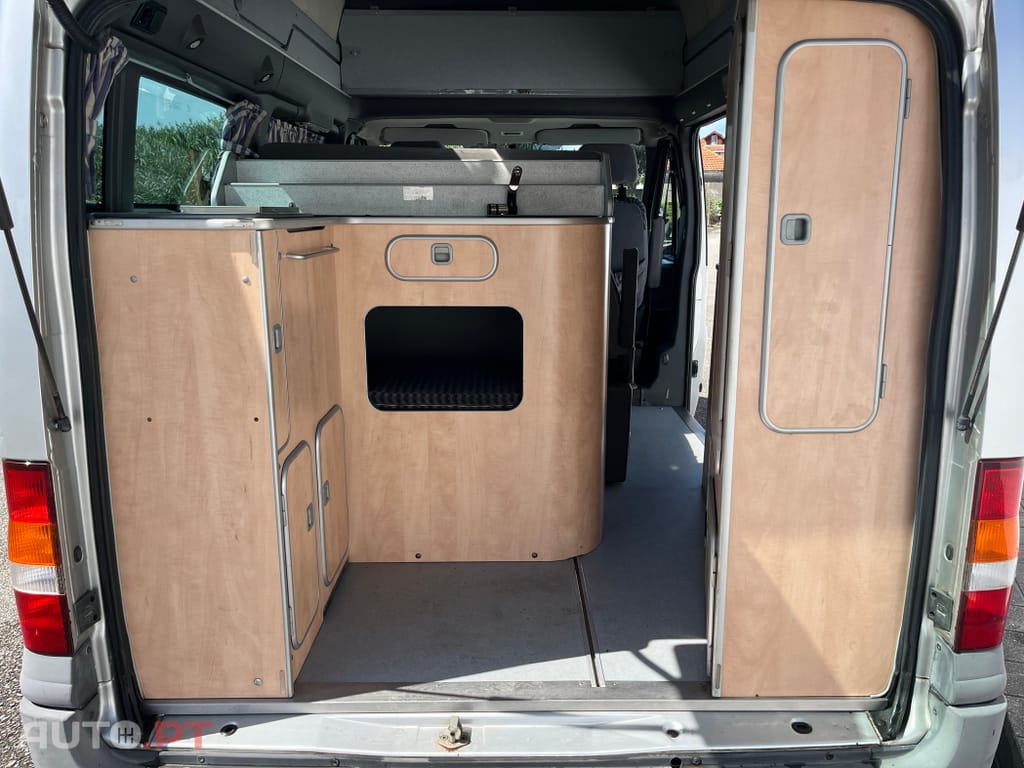Ford Transit Outro