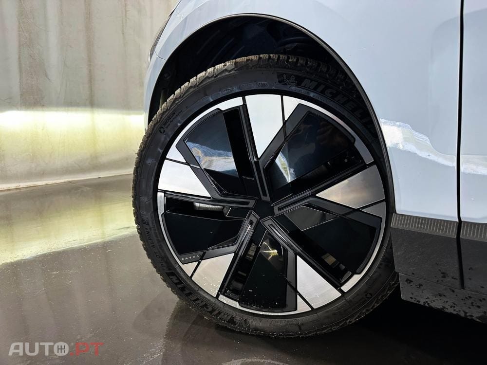 Volvo EX30 Twin Motor Performance AWD Plus