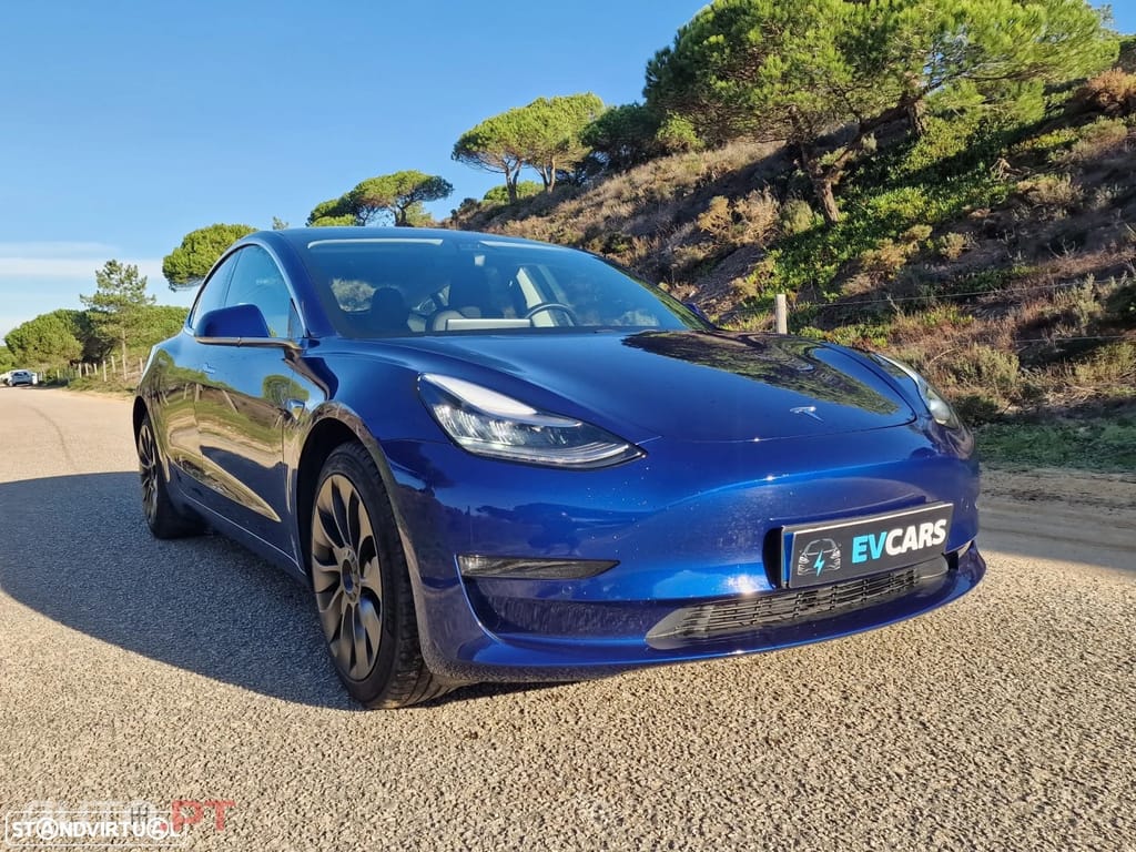 Tesla Model 3 AWD Dual Motor Performance