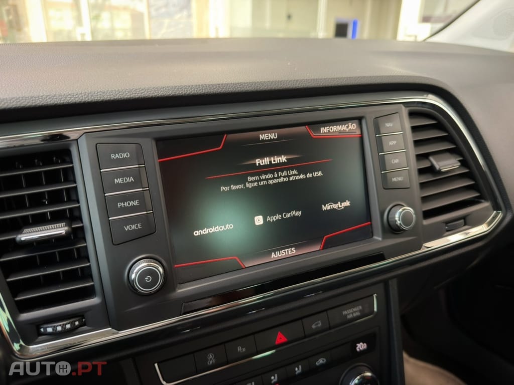 SEAT Ateca 1.6 TDI Ecomotive Reference — fotografia 15