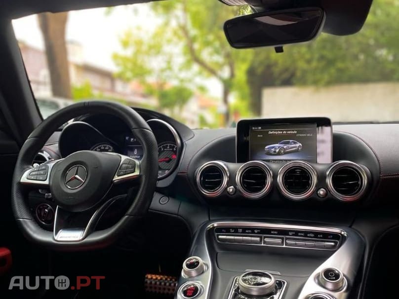 Mercedes-Benz AMG GT Standard