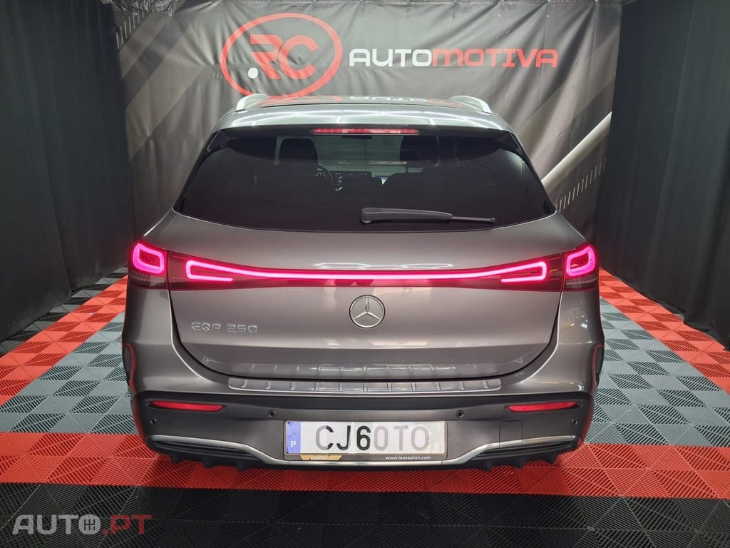 Mercedes-Benz EQA 250 AMG Line