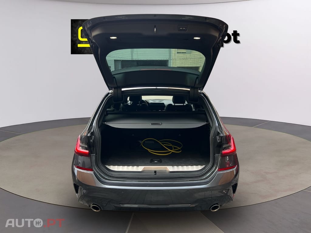 BMW 330 X DRIVE Pack M 