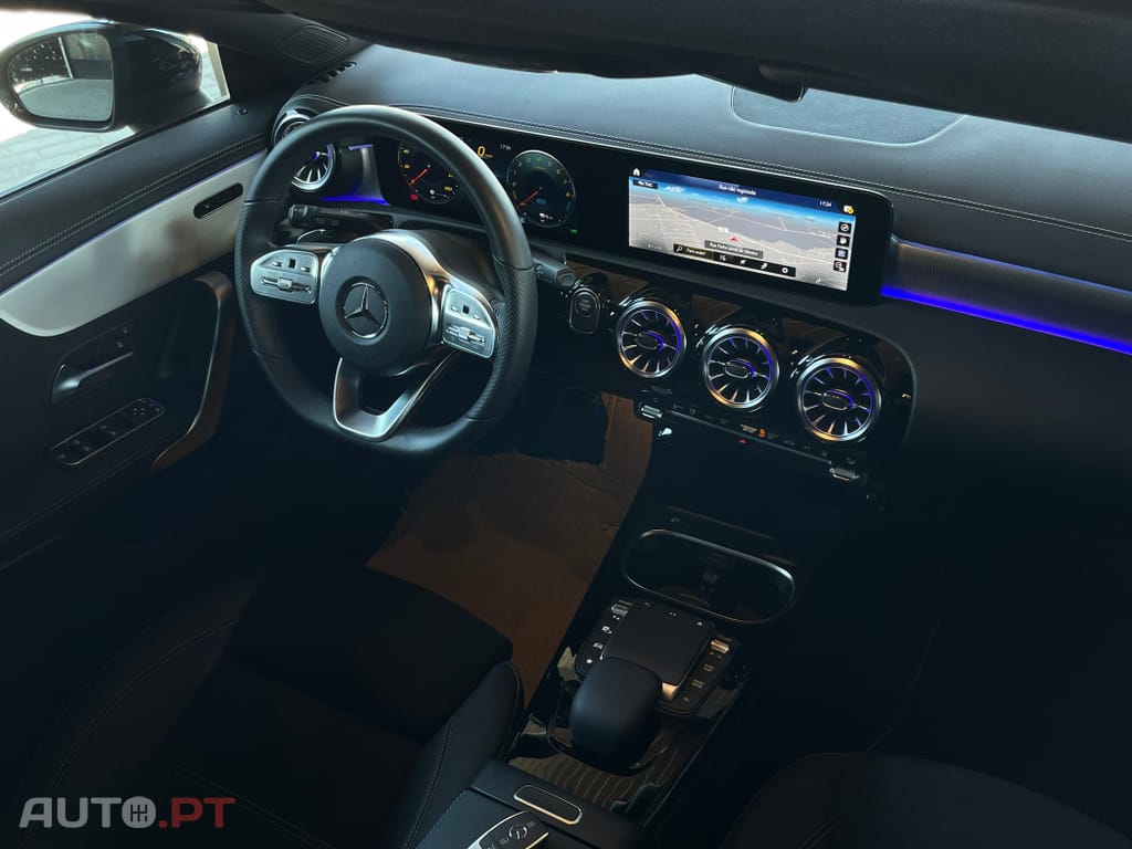 Mercedes-Benz CLA 250 e Shooting Brake AMG Line