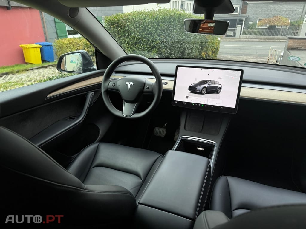 Tesla Model Y Tração Traseira
