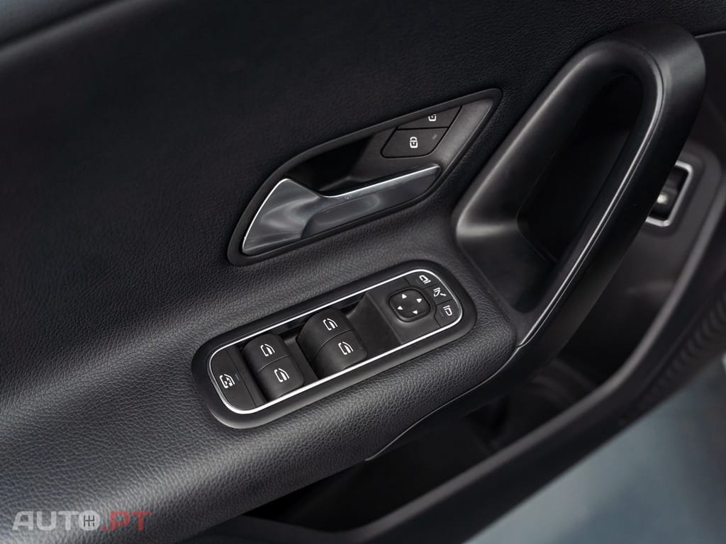 Mercedes-Benz A 250 e Style Plus