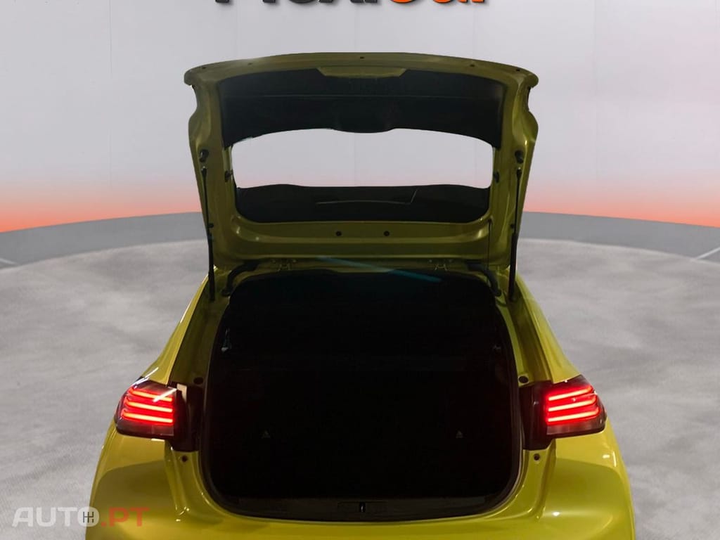 Peugeot 208 1.2 Hybrid Allure e-DCS6