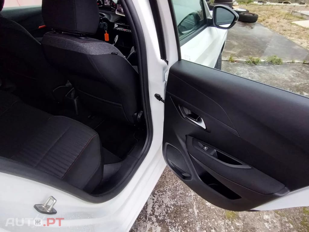 Peugeot 208 1.2 PureTech Active Pack