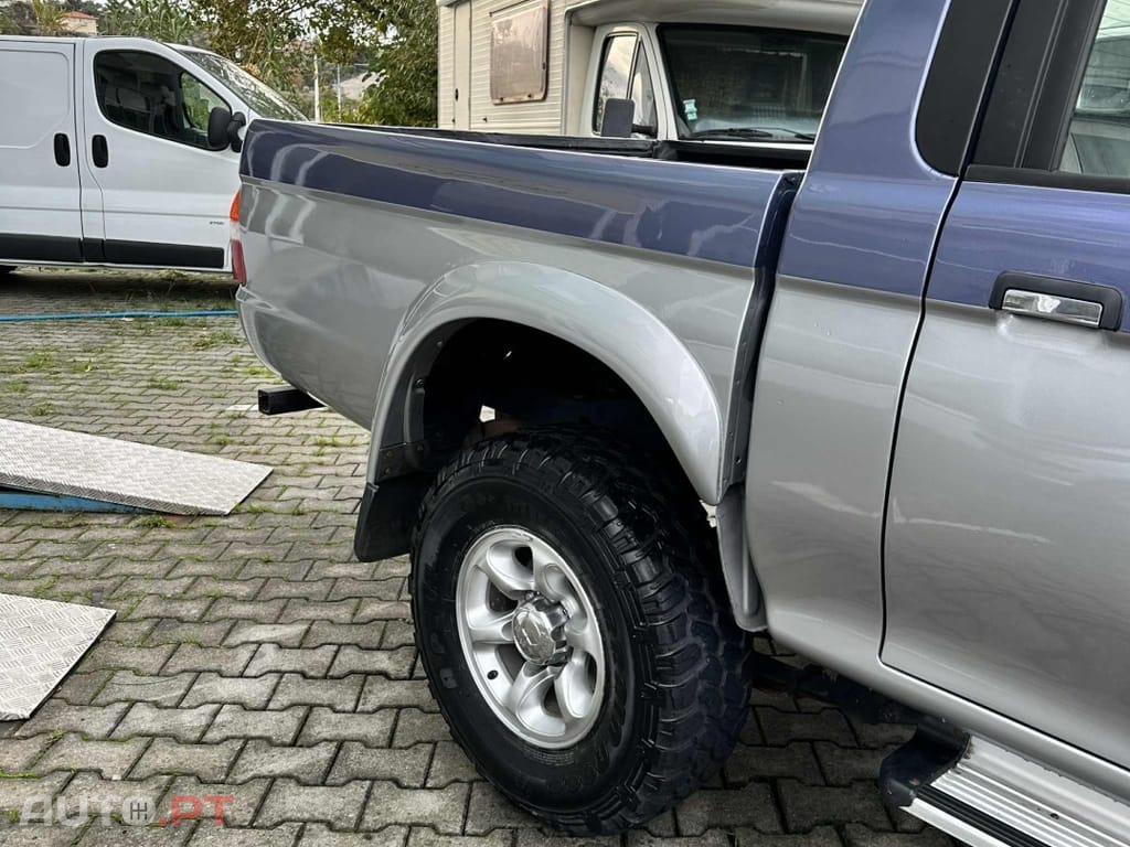 Mitsubishi L200 2.5 TD CD AC