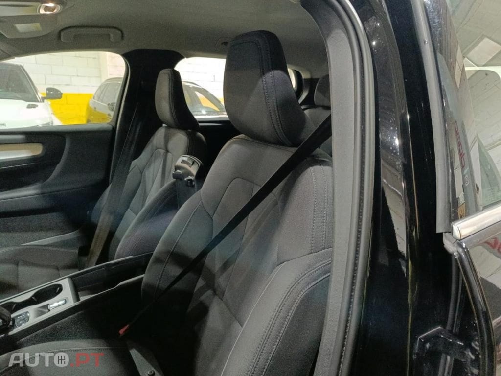 Volvo XC40 1.5 T4 PHEV Inscription Expression