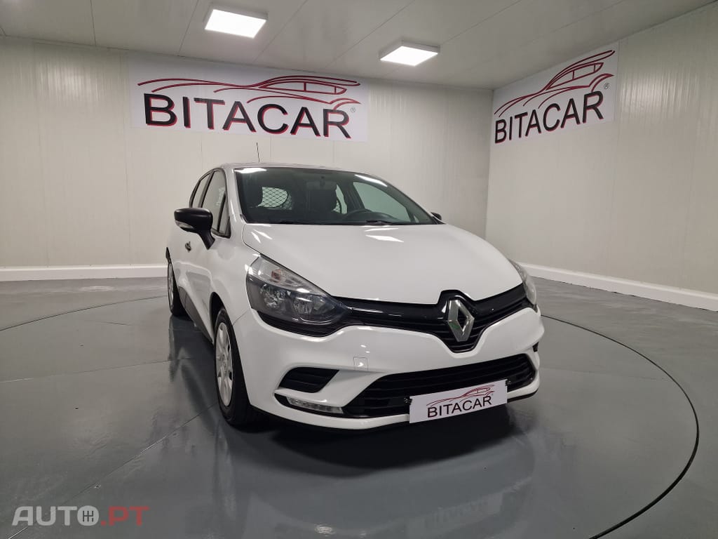Renault Clio SOCIETE 1.5 DCI ZEN IVA DEDUTIVEL