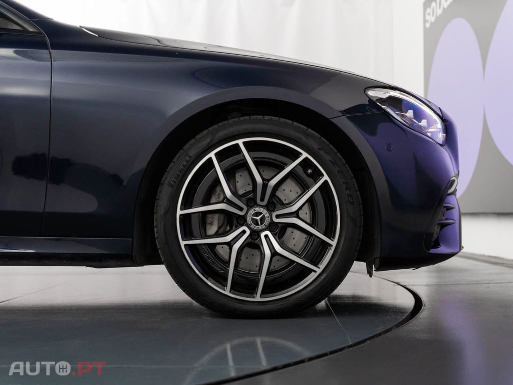 Mercedes-Benz E 300 e AMG Line