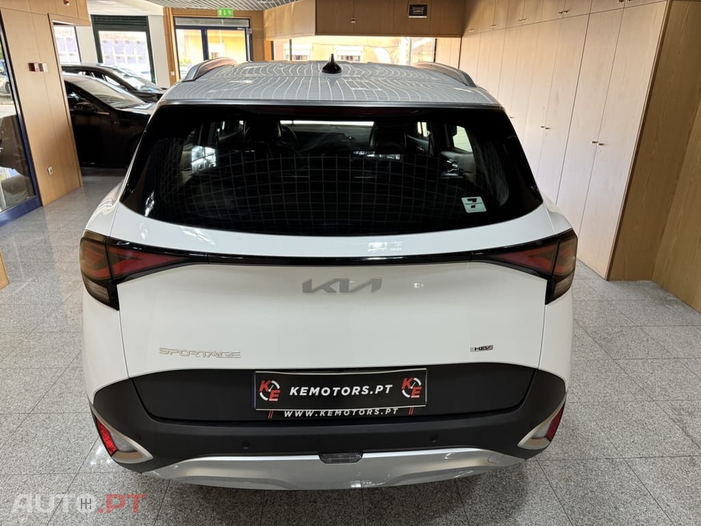 Kia Sportage 1.6 T-GDi HEV Tech