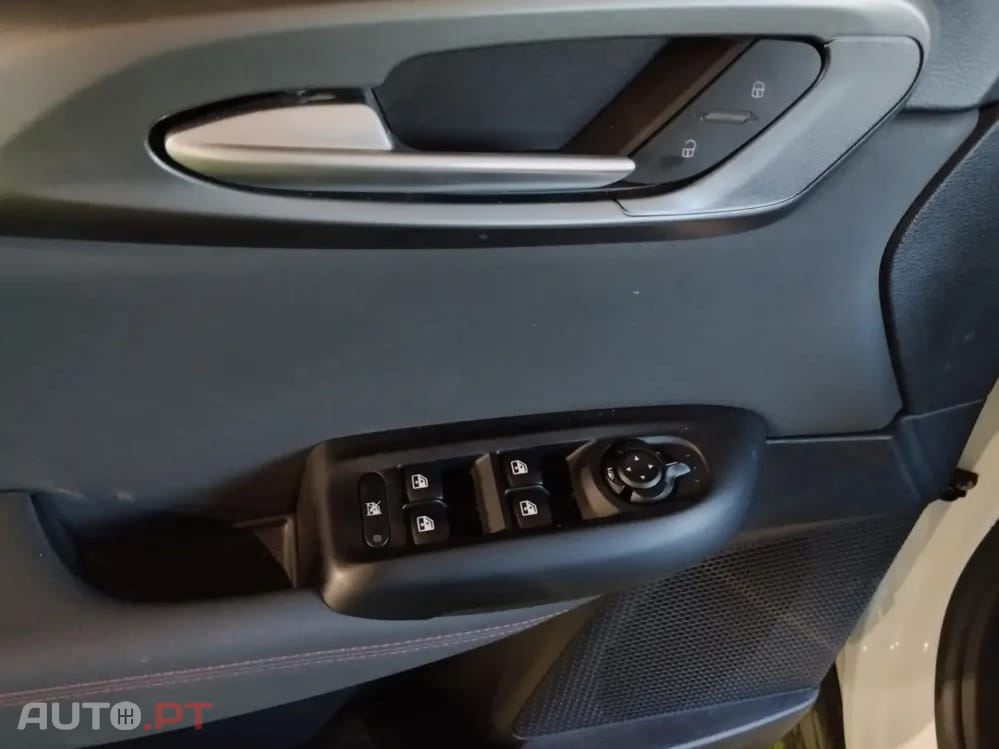 Alfa Romeo Tonale 1.3 Plug-In Hybrid Sprint e-AWD